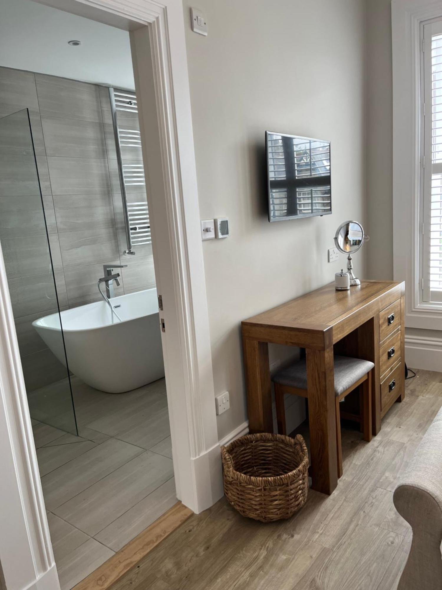 Kings Apartment, 83 Kings Road Harrogate Ngoại thất bức ảnh